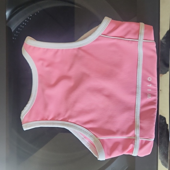 WILO Melbourne-Australia, Small, Bright pink, TWO Peice Set. - Picture 2 of 5